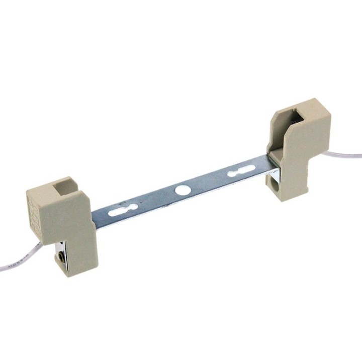 Douille R7S 118mm 6A 250v 250°C Equerre Acier avec câble 25cm