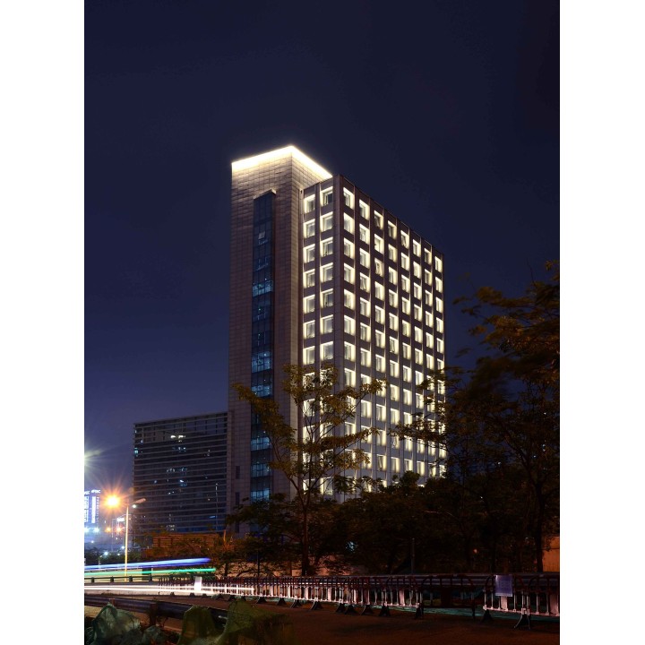 Window contour decoration led lamp 9w 3000K 360 ° White finish 100-277v IP65 TIM